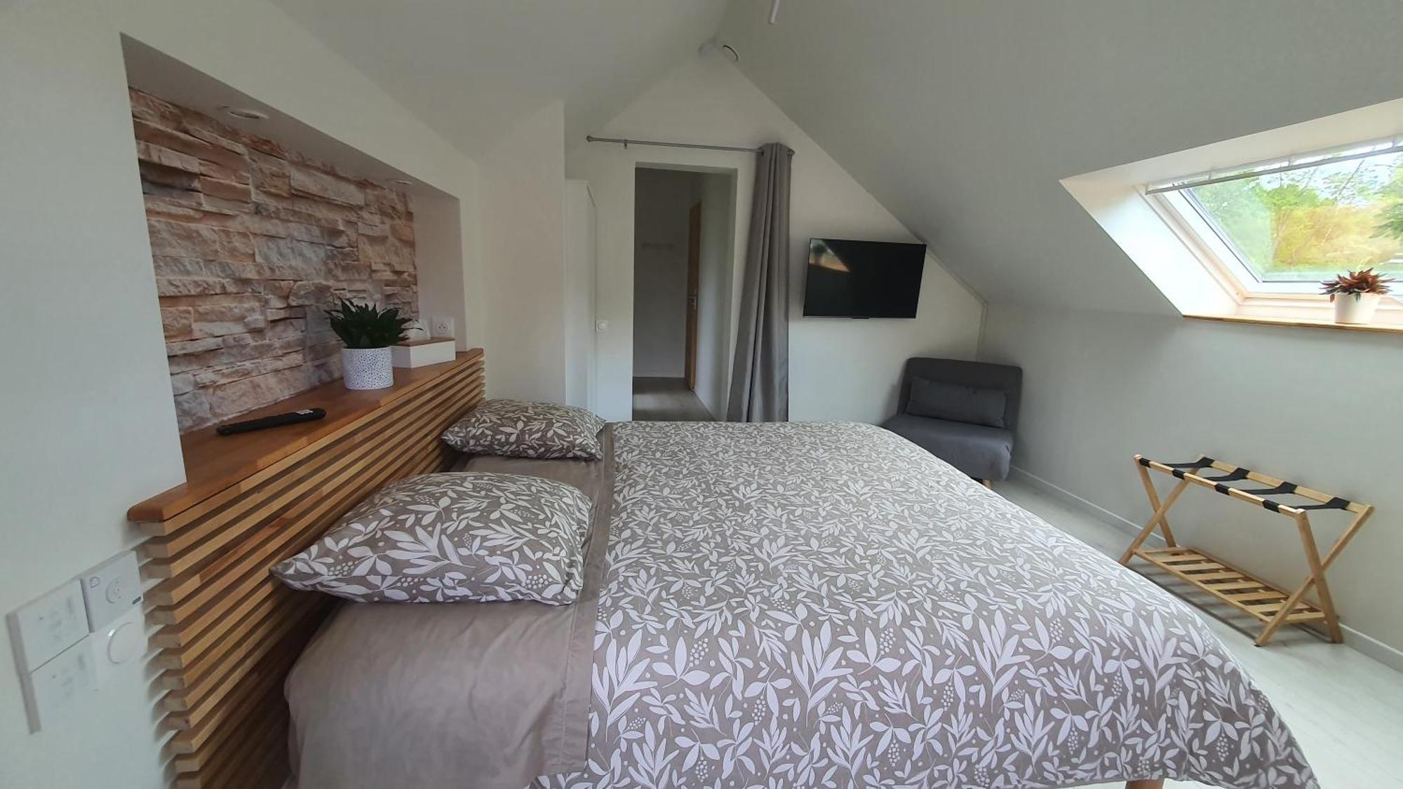 Bed and Breakfast Au Fil De L'Eau La Chapelle-Saint-Aubin Exterior foto